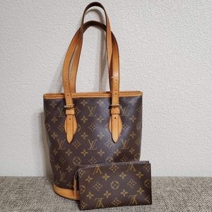 **SOLD** Louis Vuitton PM Monogram Canvas Purse